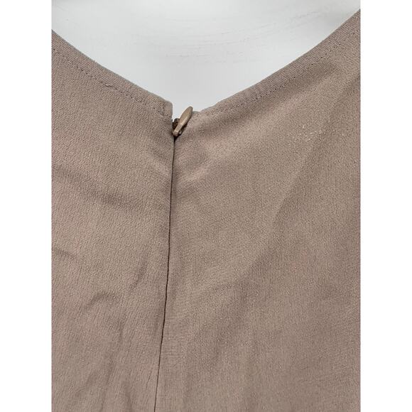 UNIVERSAL STANDARD Women's Beige V-Neck Casual Short Sleeve Jumpsuit SZ M - Picture 7 of 10